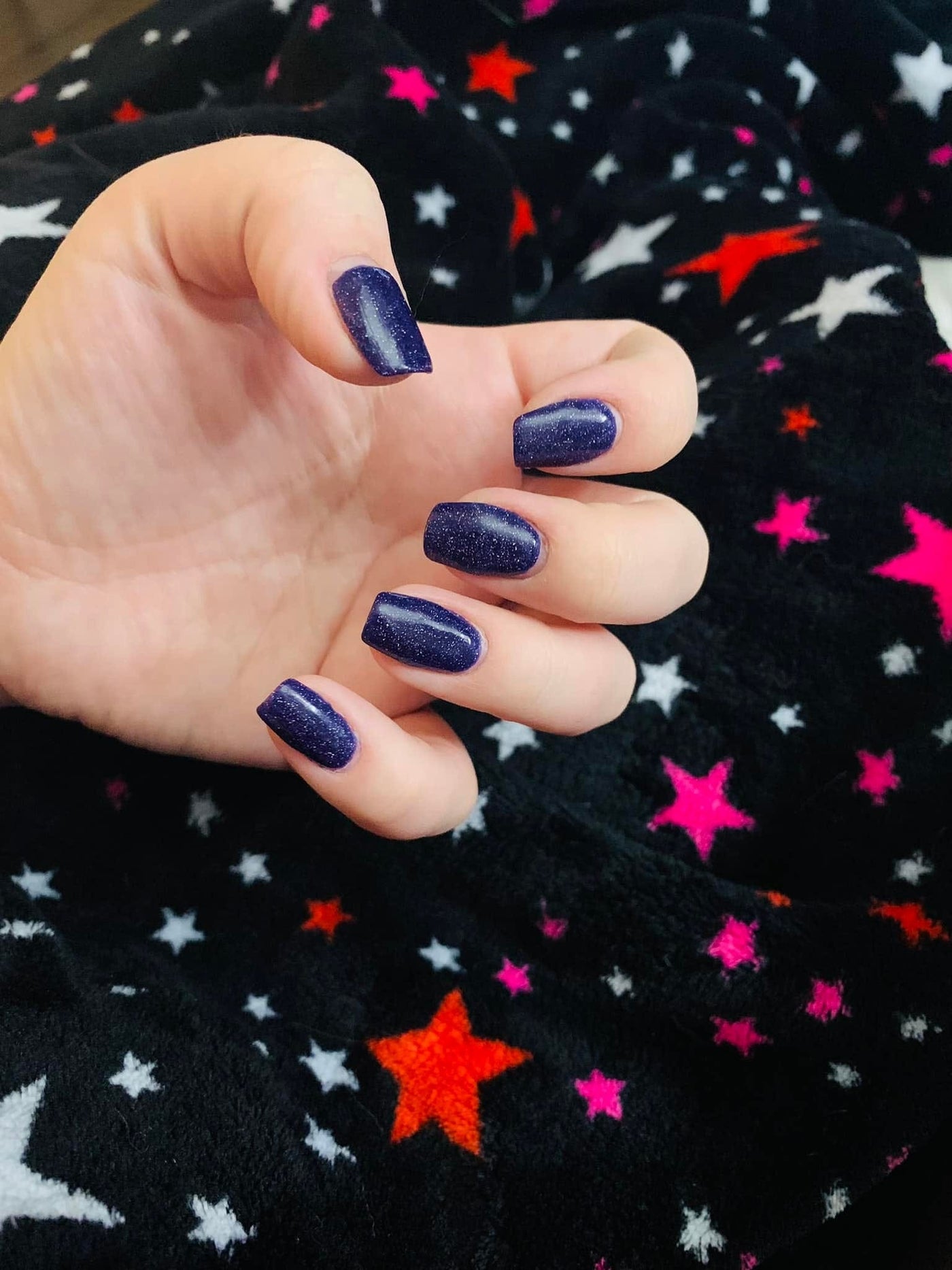D540 Windchill (HH8) Blue Glitter Dip Powder – Revel Nail