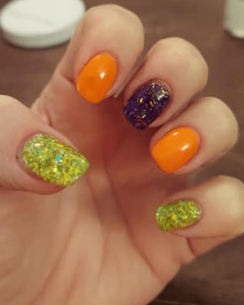 Dip Powder D569 Hallow-Queen Green Glitter Dip Powder