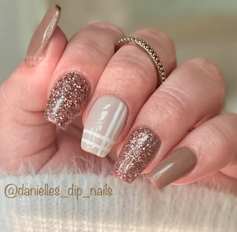 Dip Powder D577 Calliope Nude Crème Dip Powder 0.5 oz jar