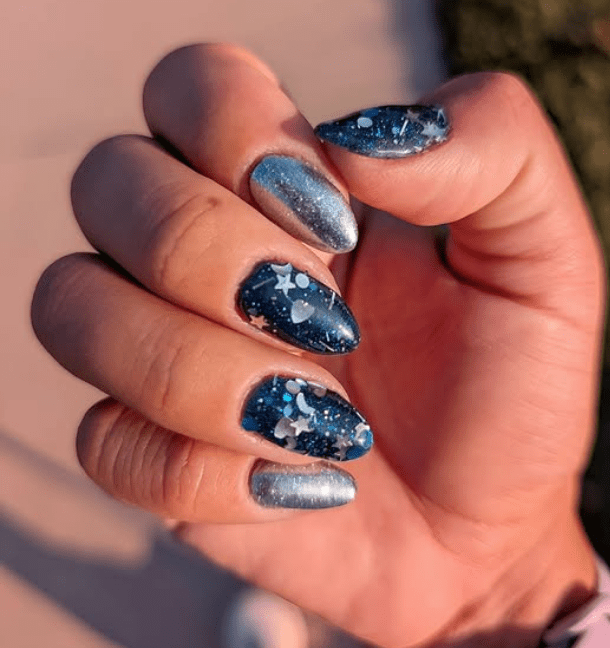 Dip Powder MR4 Medal Silver Glitter Dip Powder 0.5 oz jar